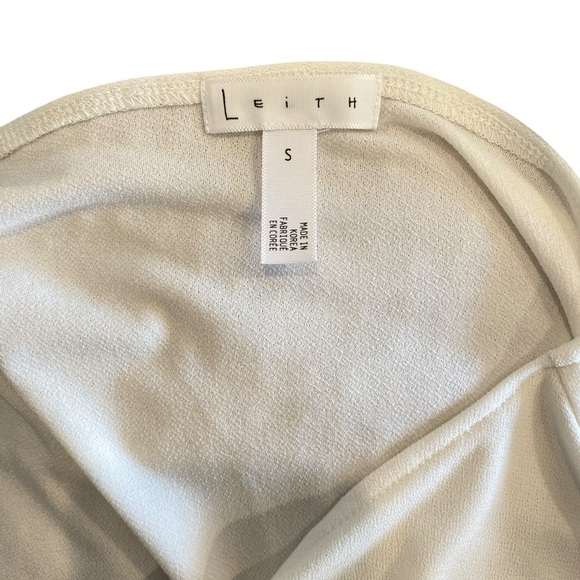 Leith White Knot Front Short Sleeve Top - Picture 7 of 8